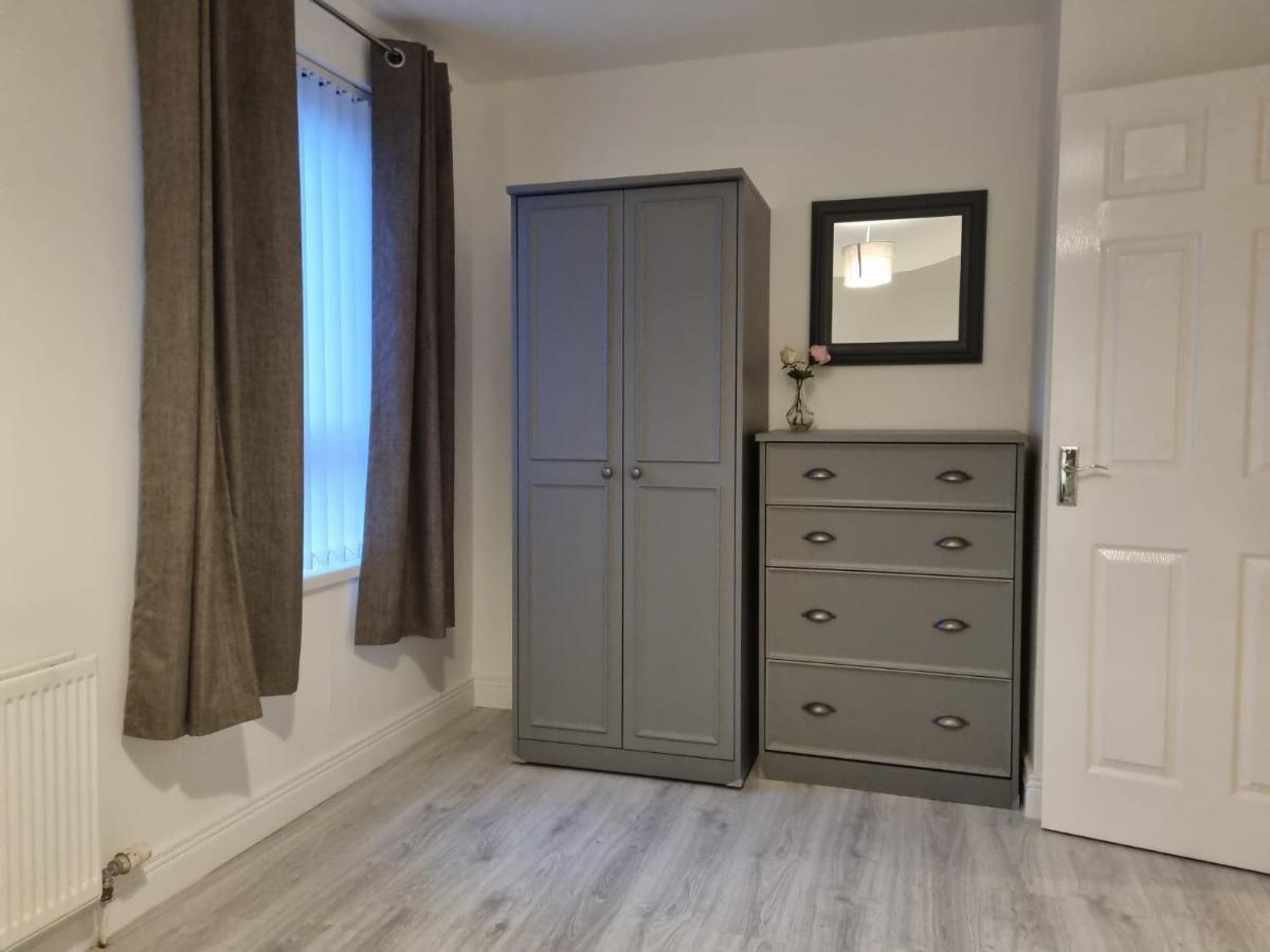 The Townhouse, Derry City Centre. Ngoại thất bức ảnh